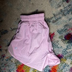 Lululemon shorts 2.5 inch